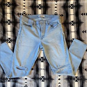 Women’s Levi jeans skinny skinny size 32